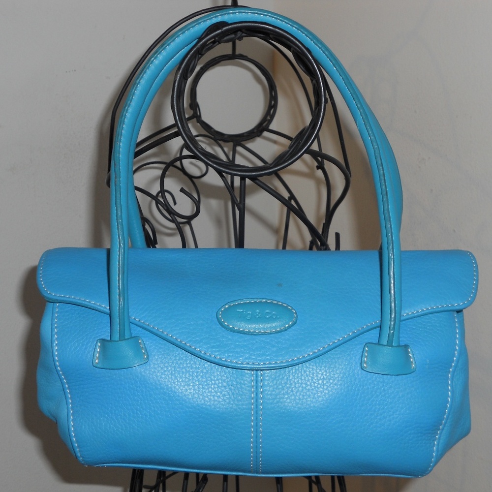 TIG & CO BLUE LEATHER SHOULDER BAG